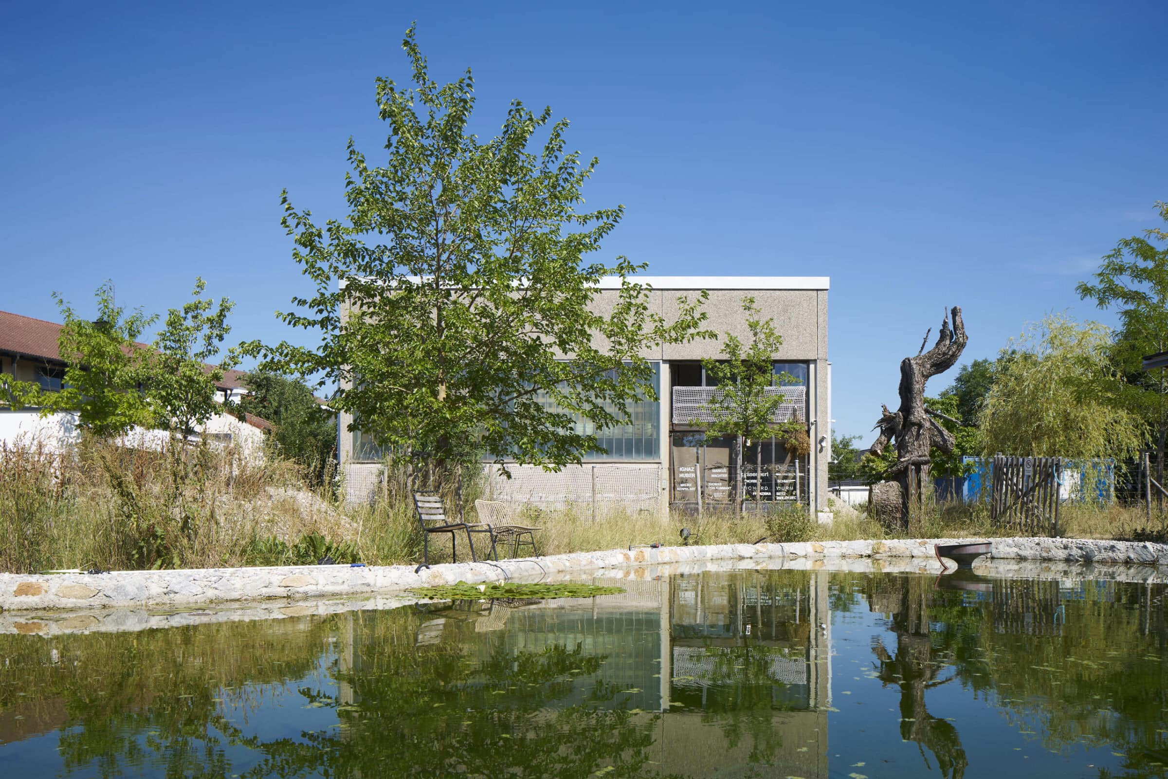 hauss architektur kunstwerke dah schwimmteich ii 2024